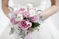 Jakie są najpiękniejsze kwiaty do wiązanek ślubnych? 